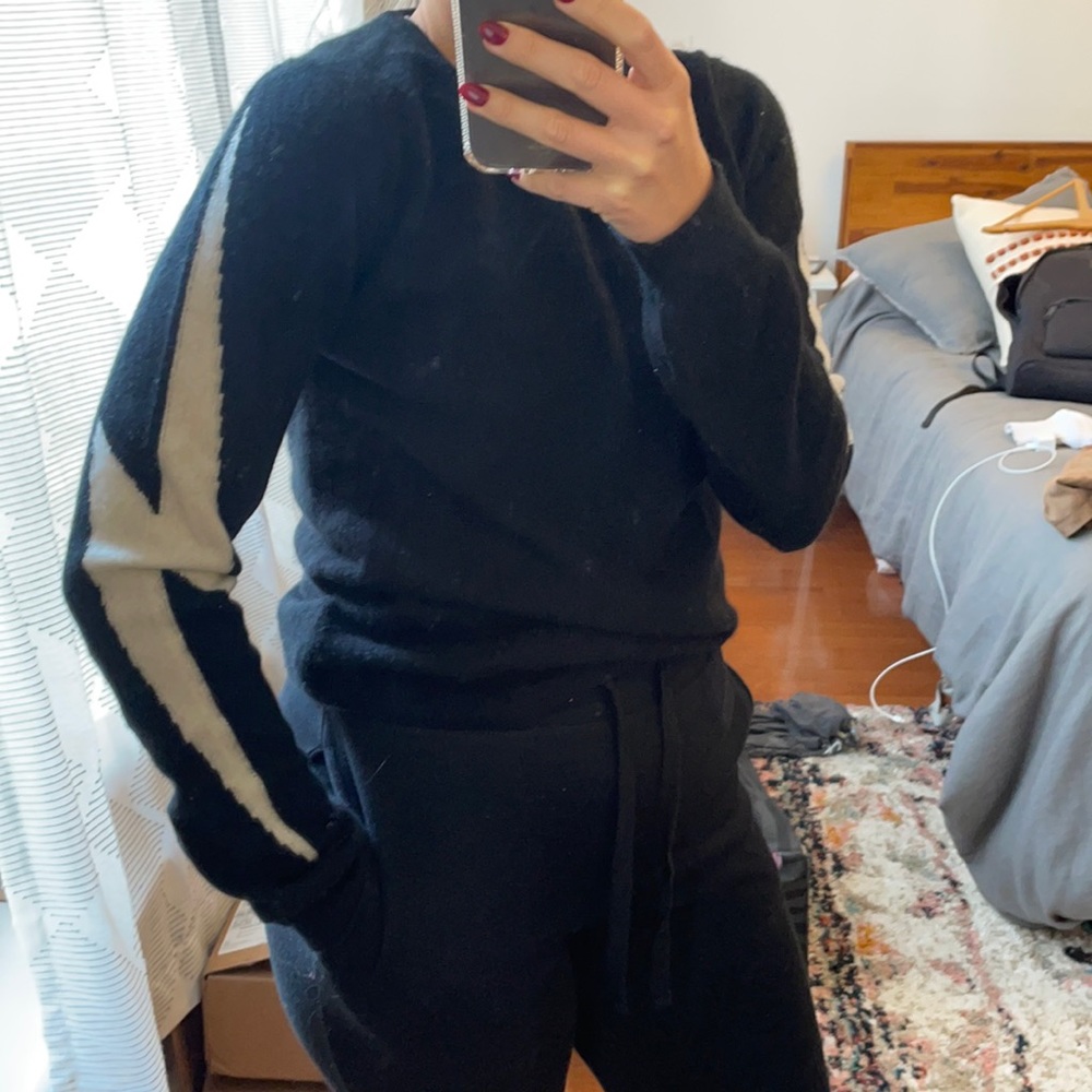 Cashmere Black Sweater w Lighting Design